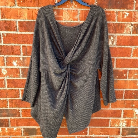 1. State Womens Large Gray Twist Vback Waffle Knit Sweater - Picture 4 of 11